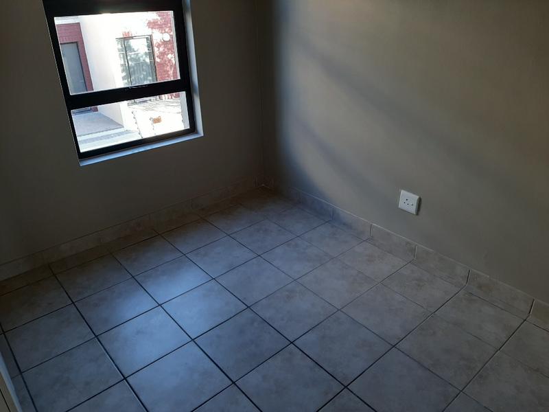 2 Bedroom Property for Sale in Burgundy Estate Western Cape